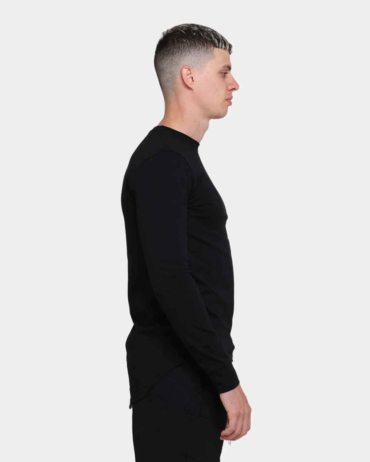 Carrè Men's Script Slim Long Sleeve T-Shirt Black