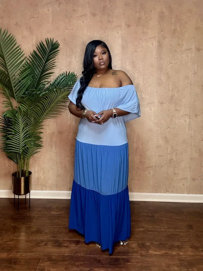 COLOR BLOCKED TIERD MAXI DRESS (Blue)