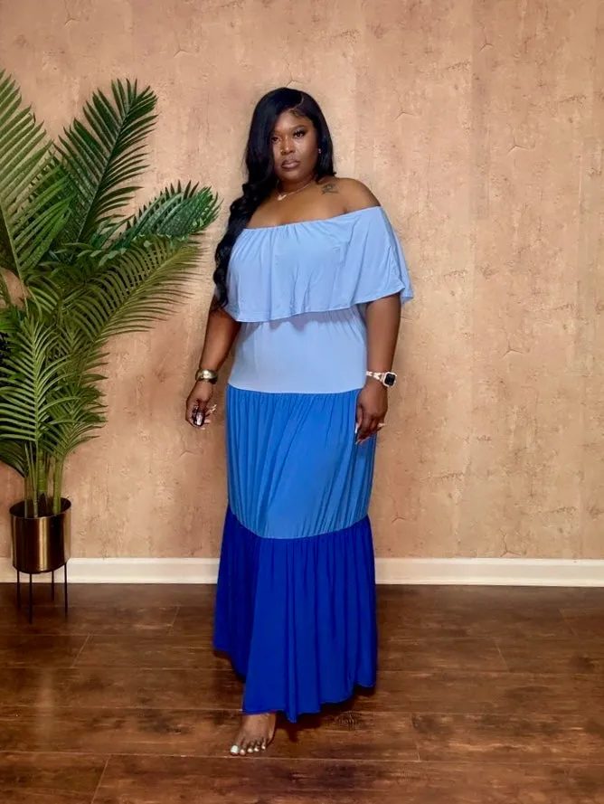 COLOR BLOCKED TIERD MAXI DRESS (Blue)