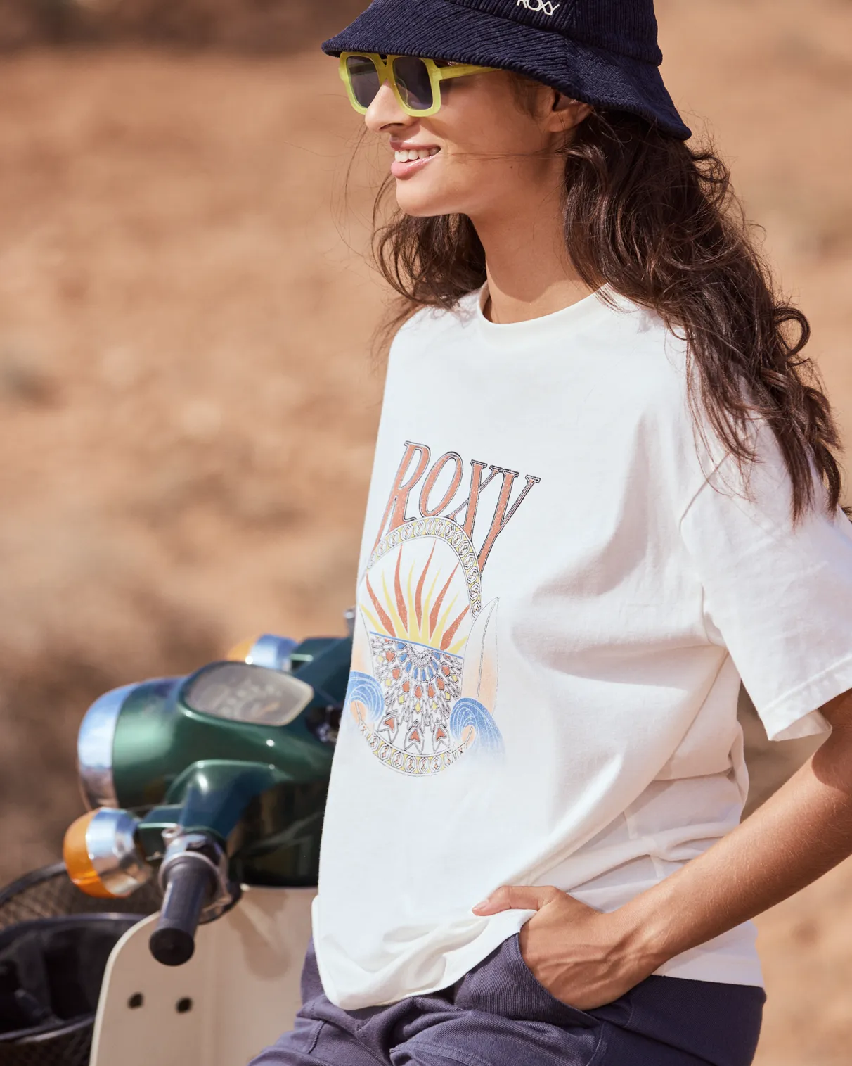 Dreamers T-Shirt in Egret