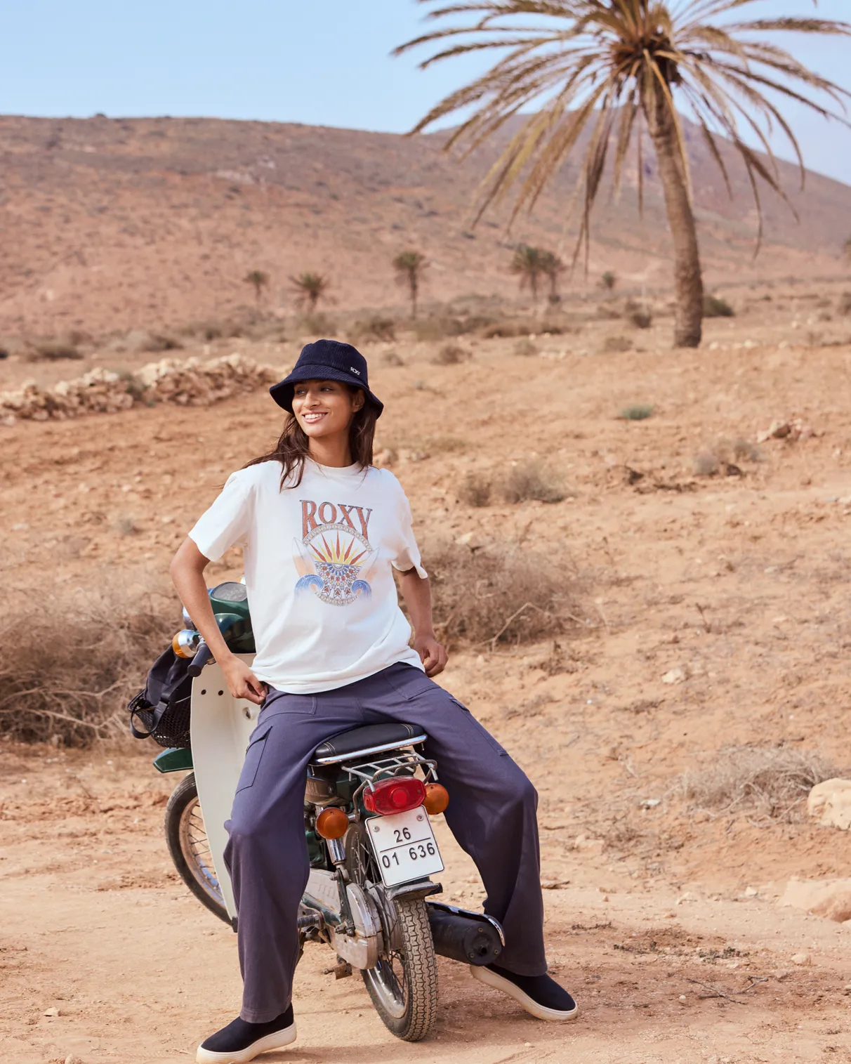 Dreamers T-Shirt in Egret