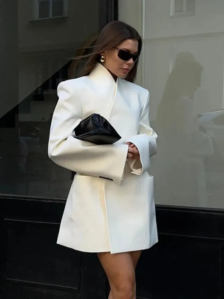 Ingrid | Elegant White Coat
