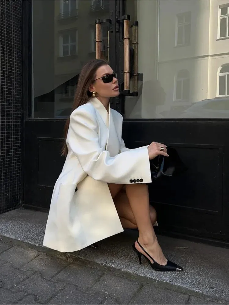 Ingrid | Elegant White Coat