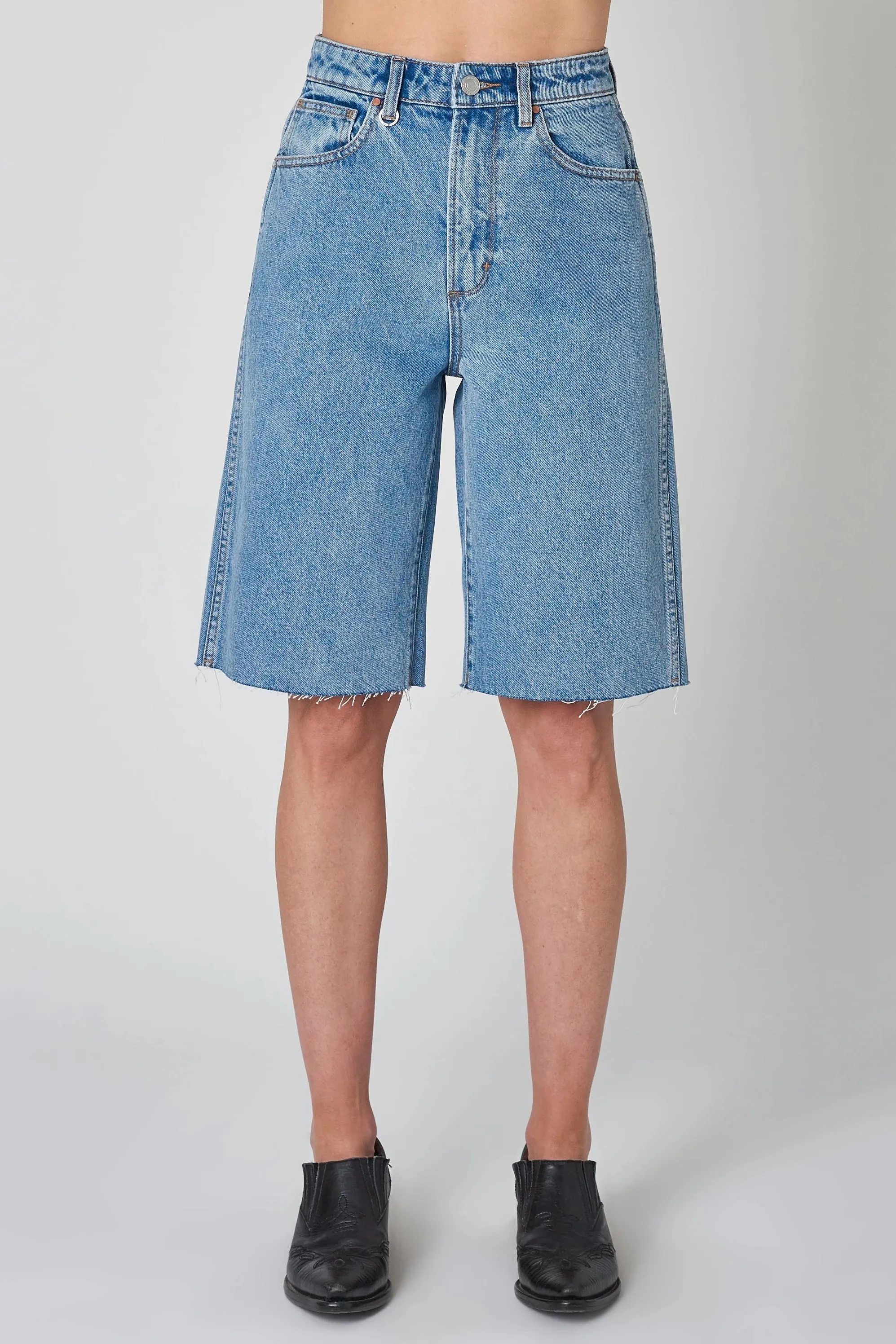 NEUW Womens Sade Denim Short - Serene Blue