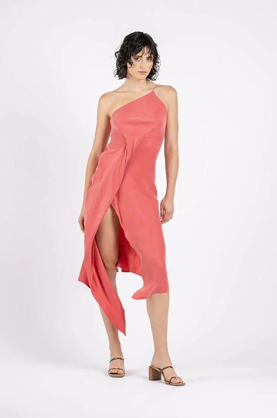 One Fell Swoop Huntress Dress in Petal Pink Size AU 14