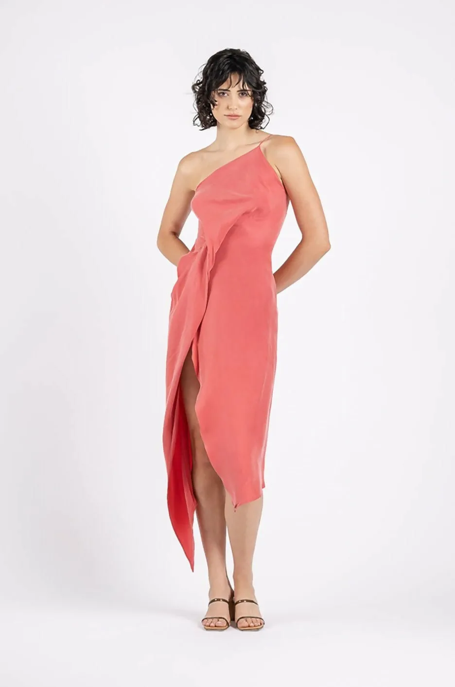 One Fell Swoop Huntress Dress in Petal Pink Size AU 14