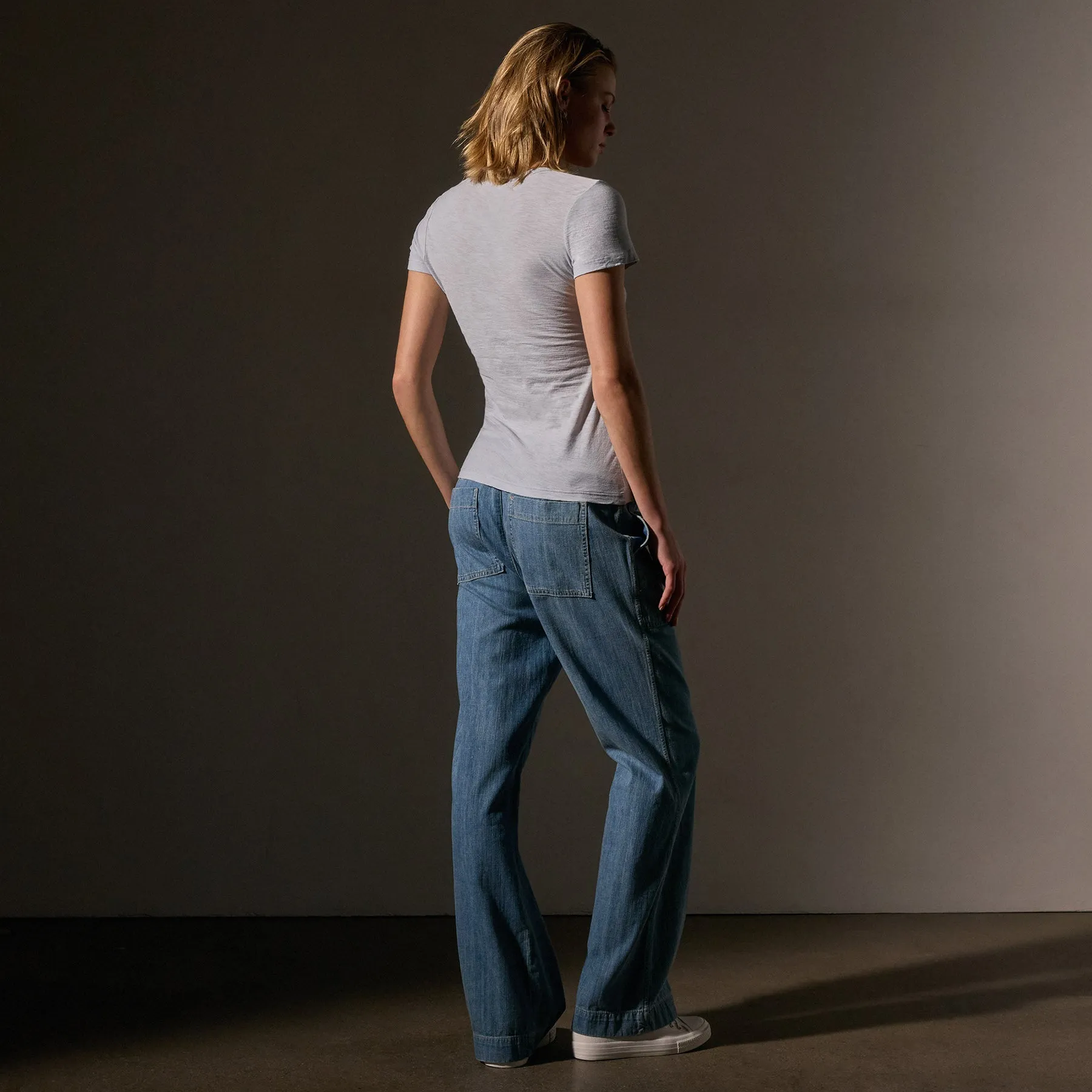 Sheer Slub Casual V Neck - Grey Glacier
