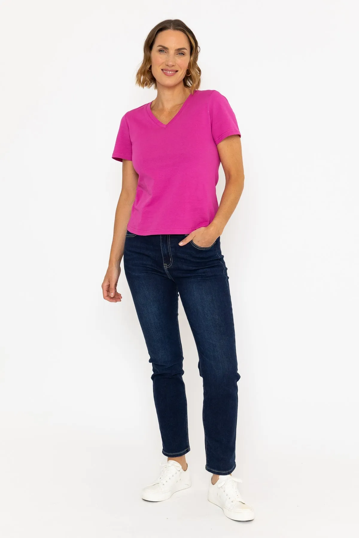 Short Sleeve V-Neck Tee in Pink