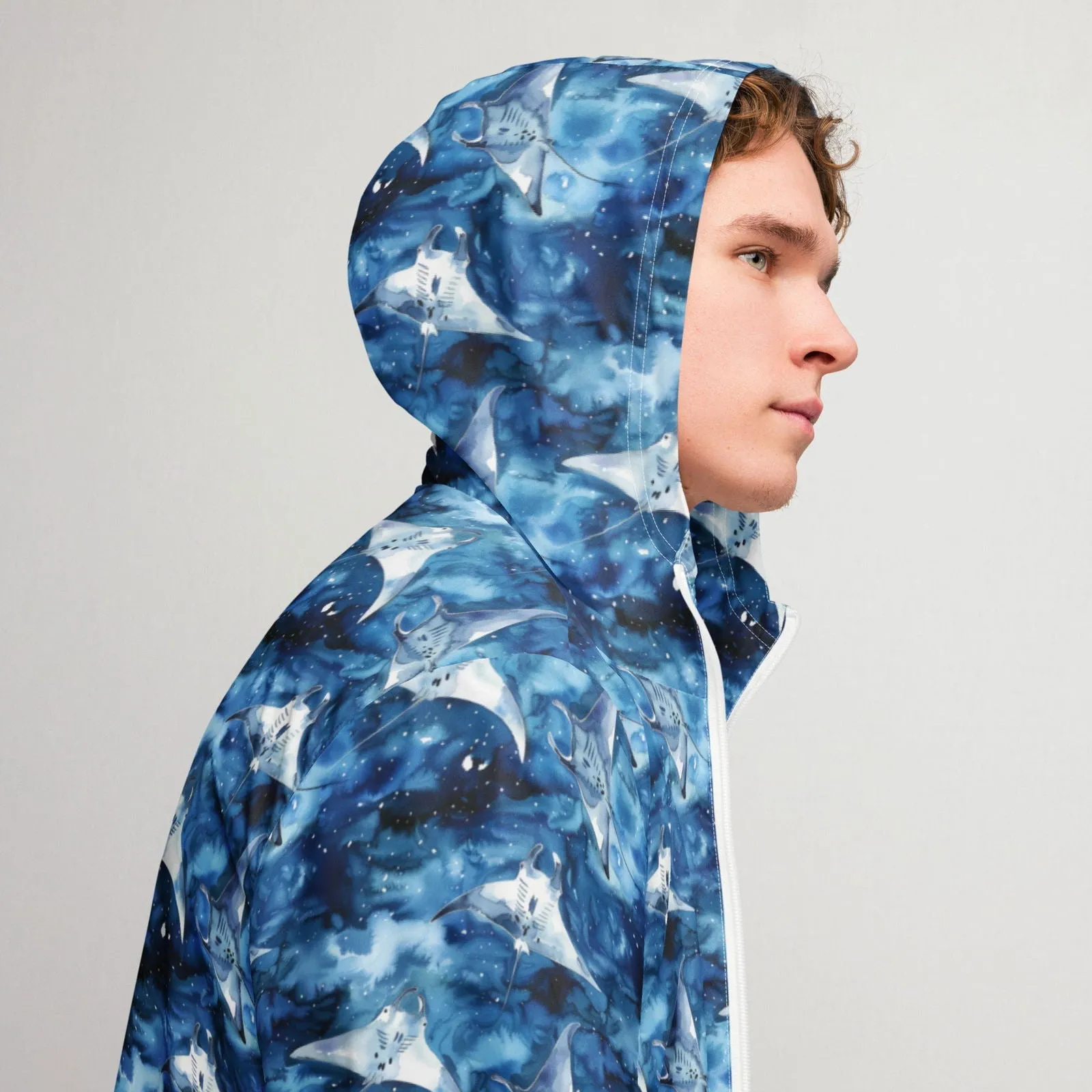 Starry Manta Ray Dance Men’s windbreaker