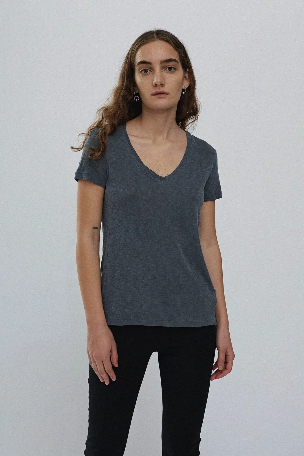 Supima Slub Jersey V Neck T Shirt - Charcoal